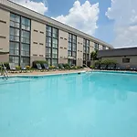 Holiday Inn Cincinnati-Riverfront By Ihg