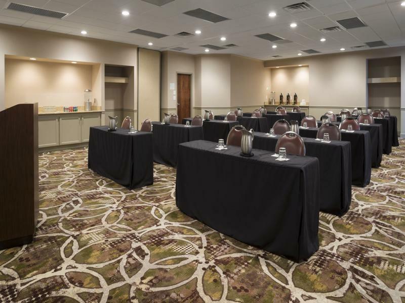 Hotel Cincinnati-riverfront By Ihg Covington